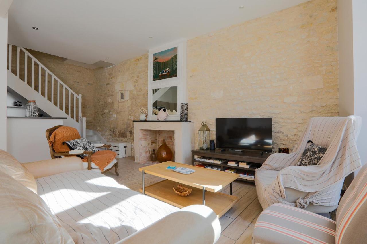 Duplex Joliment Decore Et Sa Cour Ensoleillee Saint-Martin-de-Ré Dış mekan fotoğraf